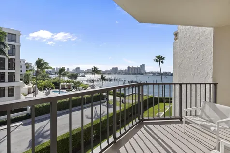 200 Bradley Place Palm Beach FL 33480