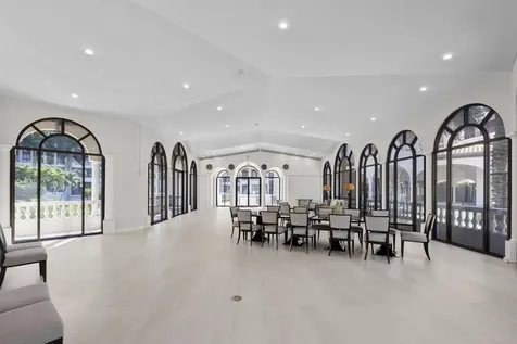 200 Bradley Place Palm Beach FL 33480