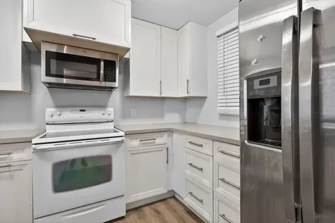 107 Royal Park Drive Oakland Park FL 33309