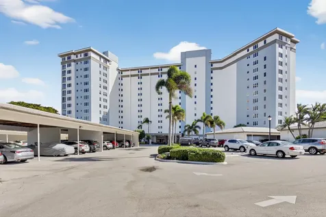 555 Se 6th Avenue Delray Beach FL 33483