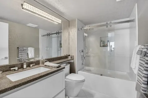 555 Se 6th Avenue Delray Beach FL 33483