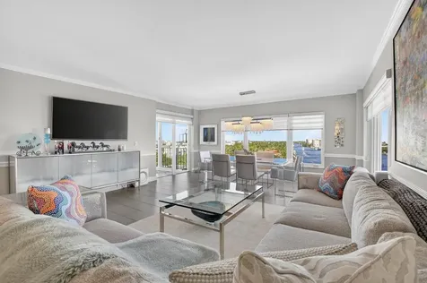 555 Se 6th Avenue Delray Beach FL 33483