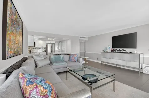 555 Se 6th Avenue Delray Beach FL 33483