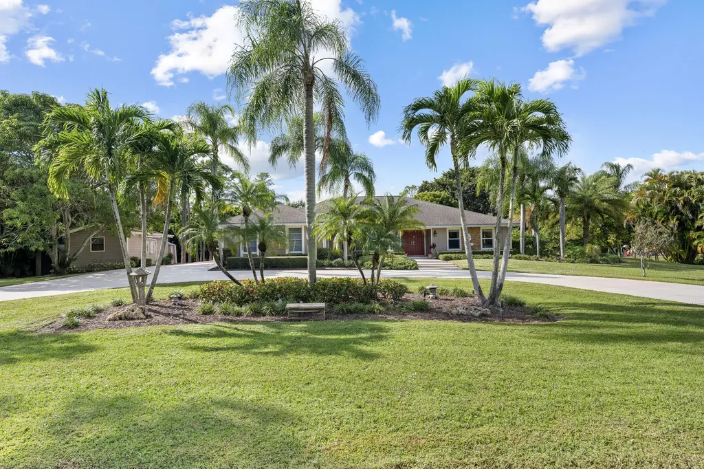 14409 67th Trail Palm Beach Gardens FL 33418