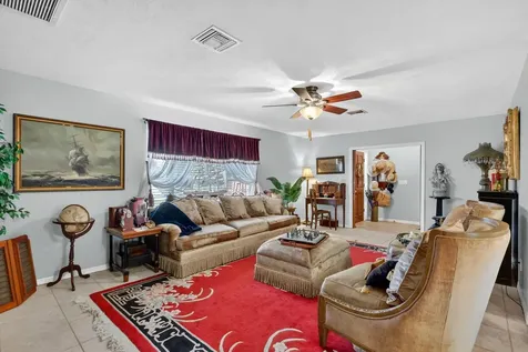 1207 Se Palm Beach Road Port Saint Lucie FL 34952