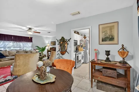 1207 Se Palm Beach Road Port Saint Lucie FL 34952