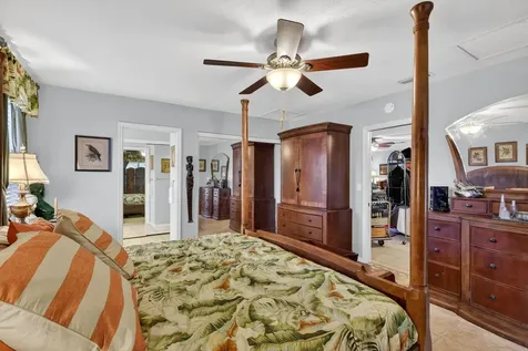 1207 Se Palm Beach Road Port Saint Lucie FL 34952