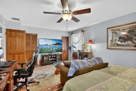 1207 Se Palm Beach Road Port Saint Lucie FL 34952