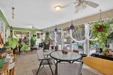 1207 Se Palm Beach Road Port Saint Lucie FL 34952
