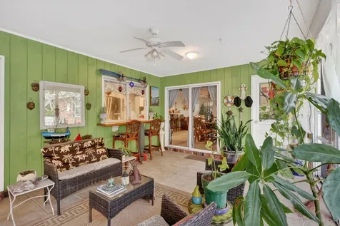 1207 Se Palm Beach Road Port Saint Lucie FL 34952