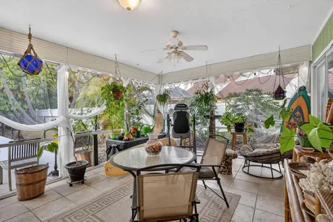 1207 Se Palm Beach Road Port Saint Lucie FL 34952