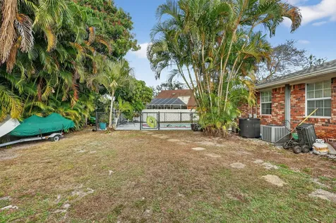 1207 Se Palm Beach Road Port Saint Lucie FL 34952