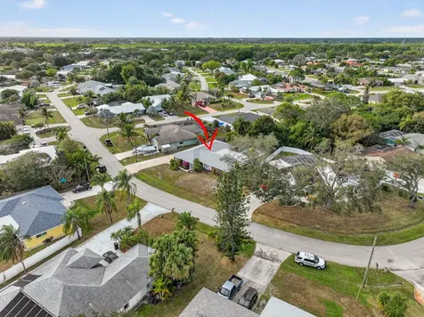 1207 Se Palm Beach Road Port Saint Lucie FL 34952