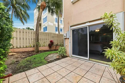 2049 SE 6th Street Deerfield Beach FL 33441