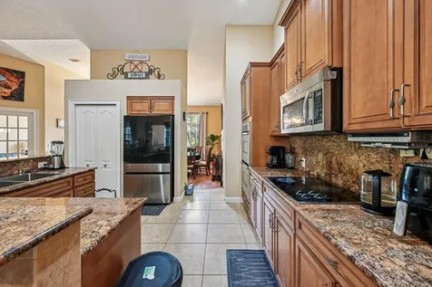3044 Sw Savona Boulevard Port Saint Lucie FL 34953