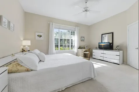 325 Kelsey Park Circle Palm Beach Gardens FL 33410