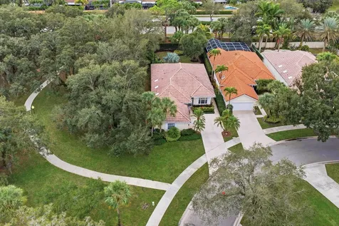 325 Kelsey Park Circle Palm Beach Gardens FL 33410