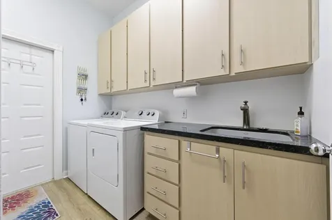 325 Kelsey Park Circle Palm Beach Gardens FL 33410