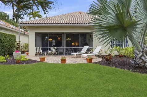 325 Kelsey Park Circle Palm Beach Gardens FL 33410