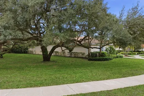 325 Kelsey Park Circle Palm Beach Gardens FL 33410