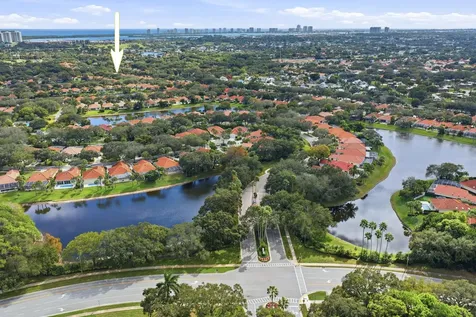 325 Kelsey Park Circle Palm Beach Gardens FL 33410