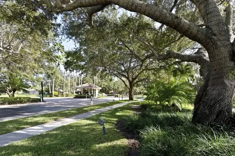 325 Kelsey Park Circle Palm Beach Gardens FL 33410