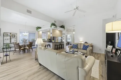 325 Kelsey Park Circle Palm Beach Gardens FL 33410