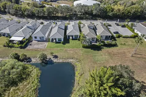 140 Se Via Tirso Port Saint Lucie FL 34952