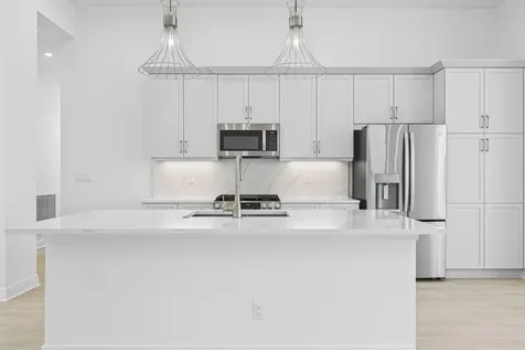 140 Se Via Tirso Port Saint Lucie FL 34952