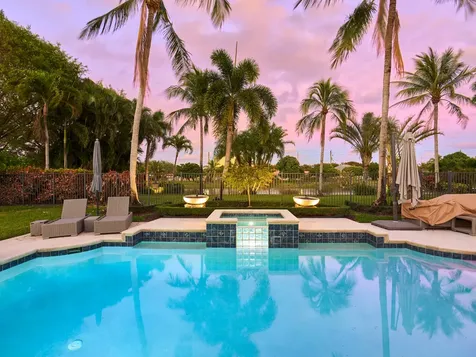 3700 Embassy Drive West Palm Beach FL 33401