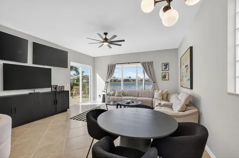 166 Isle Verde Way Palm Beach Gardens FL 33418