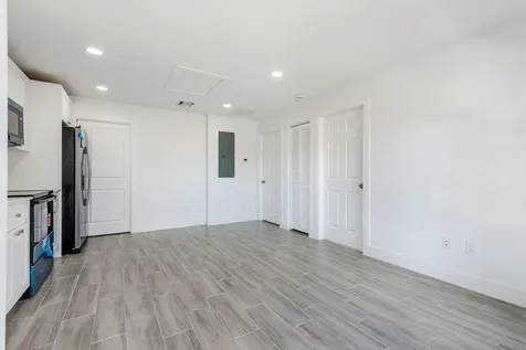 3246 SE Jefferson Street Stuart FL 34997
