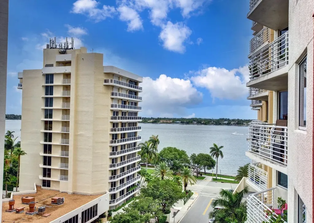 1551 N Flagler Drive West Palm Beach FL 33401