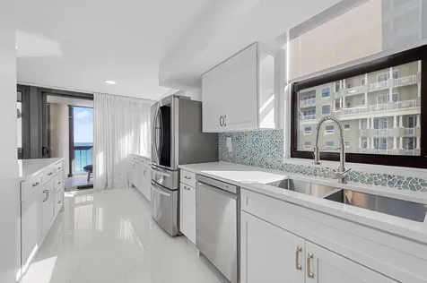 5380 N Ocean Drive Singer Island FL 33404