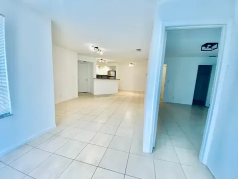 3310 Pinewalk Drive Margate FL 33063