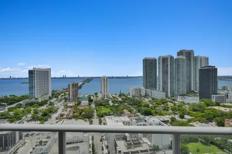 3470 E Coast Avenue Avenue Miami FL 33137