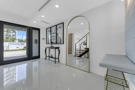 2724 N Ocean Boulevard Fort Lauderdale FL 33308