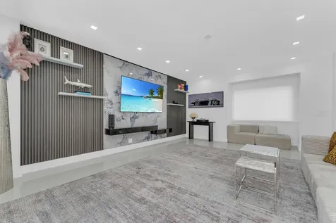 2724 N Ocean Boulevard Fort Lauderdale FL 33308