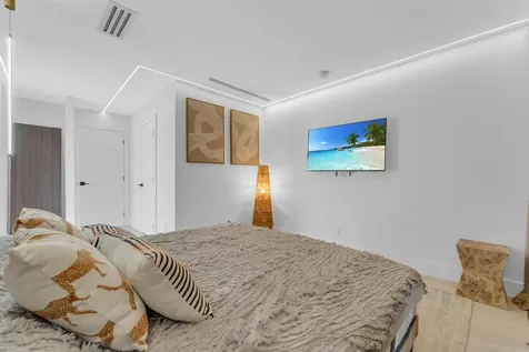 2724 N Ocean Boulevard Fort Lauderdale FL 33308
