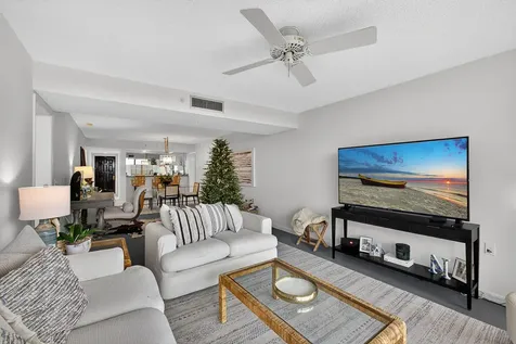 1801 Marina Isle Way Jupiter FL 33477