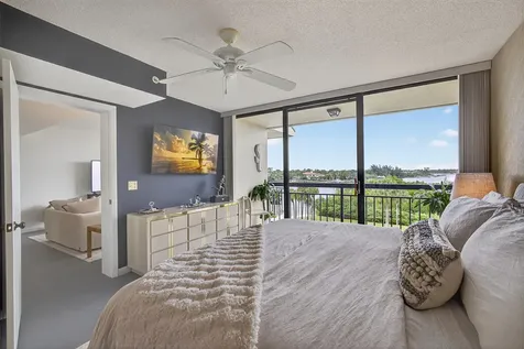 1801 Marina Isle Way Jupiter FL 33477