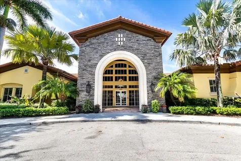 82 Stoney Drive Palm Beach Gardens FL 33410