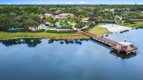 82 Stoney Drive Palm Beach Gardens FL 33410