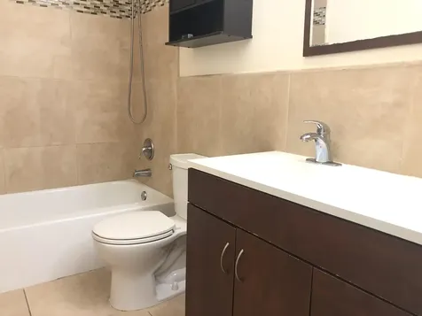 5811 NE 14th Road Fort Lauderdale FL 33334
