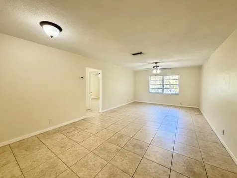 5811 NE 14th Road Fort Lauderdale FL 33334