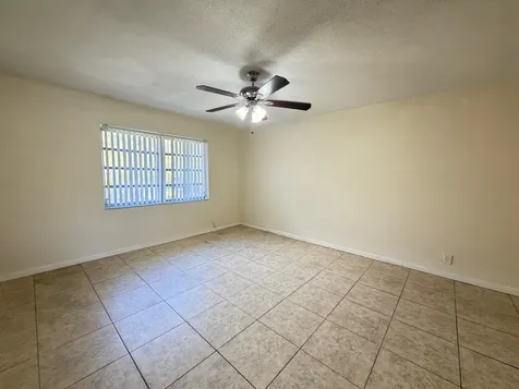 5811 NE 14th Road Fort Lauderdale FL 33334