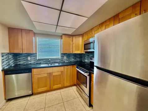 5811 NE 14th Road Fort Lauderdale FL 33334