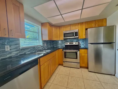 5811 NE 14th Road Fort Lauderdale FL 33334