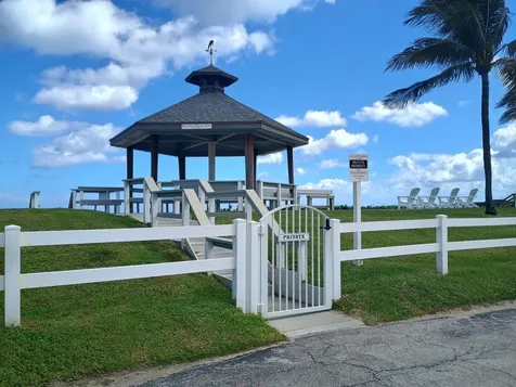 5505 N Ocean Boulevard Ocean Ridge FL 33435