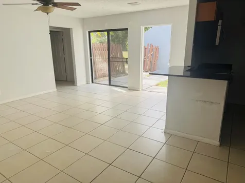 13 Crossings Circle Boynton Beach FL 33435